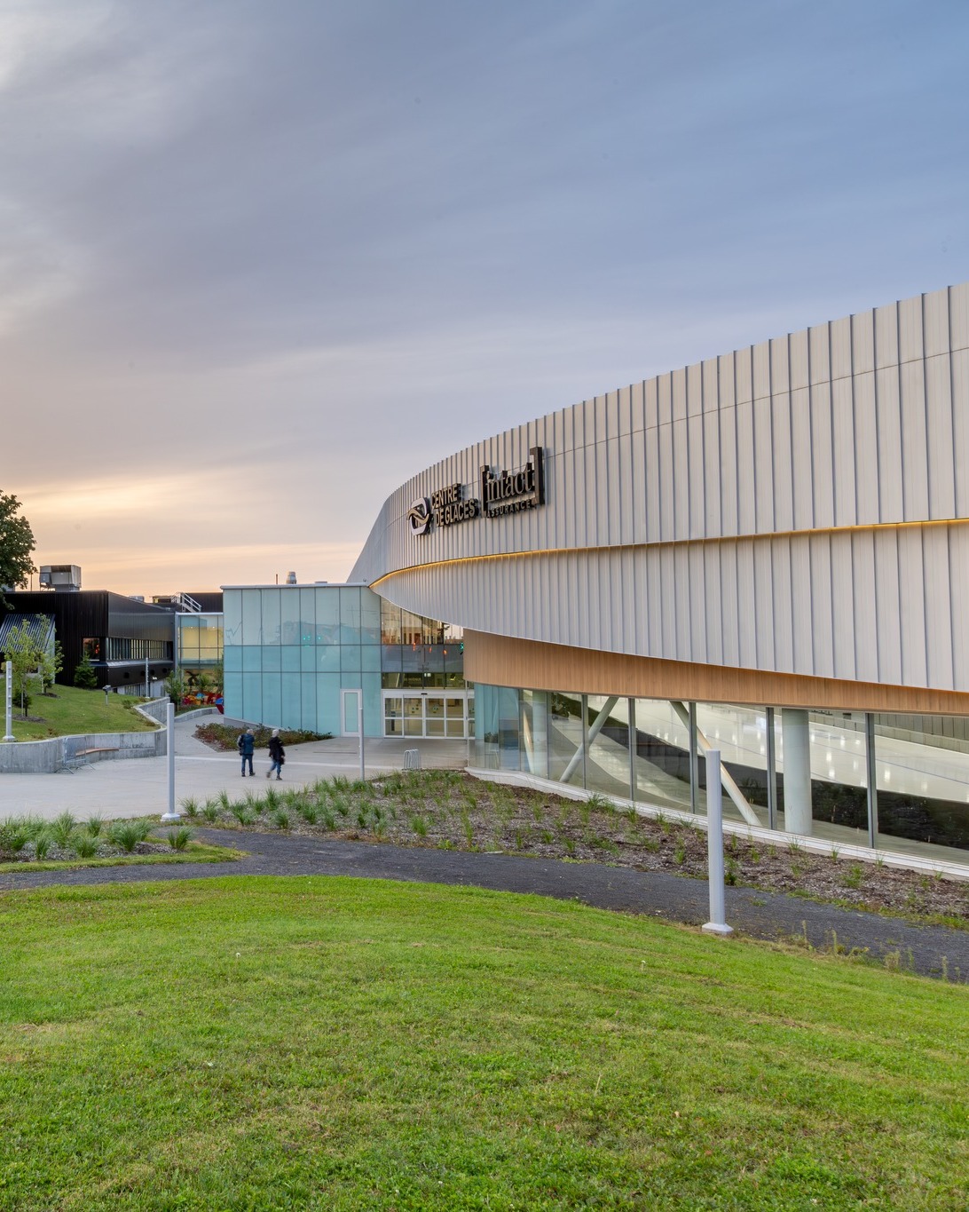 Centre de glaces Intact Assurance