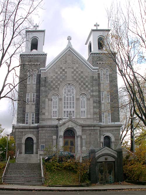 Église St-Martyrs-Canadiens