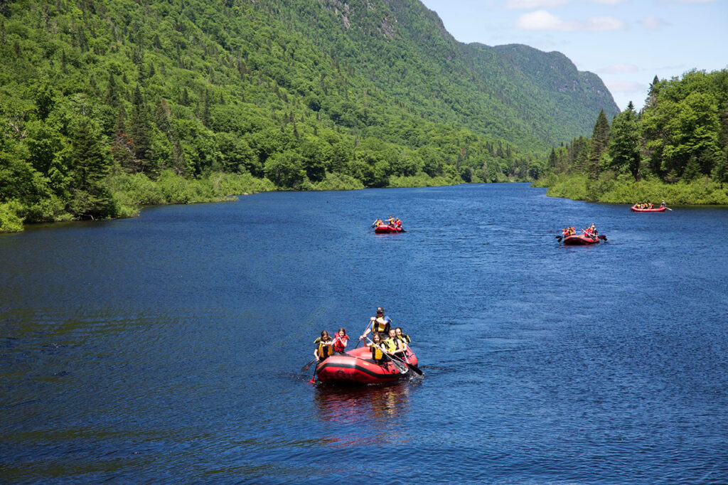 location embarcation nautique au parc national de la jacques-cartier