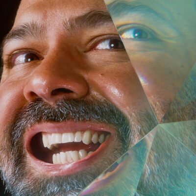 Le vieux monde derrière nous