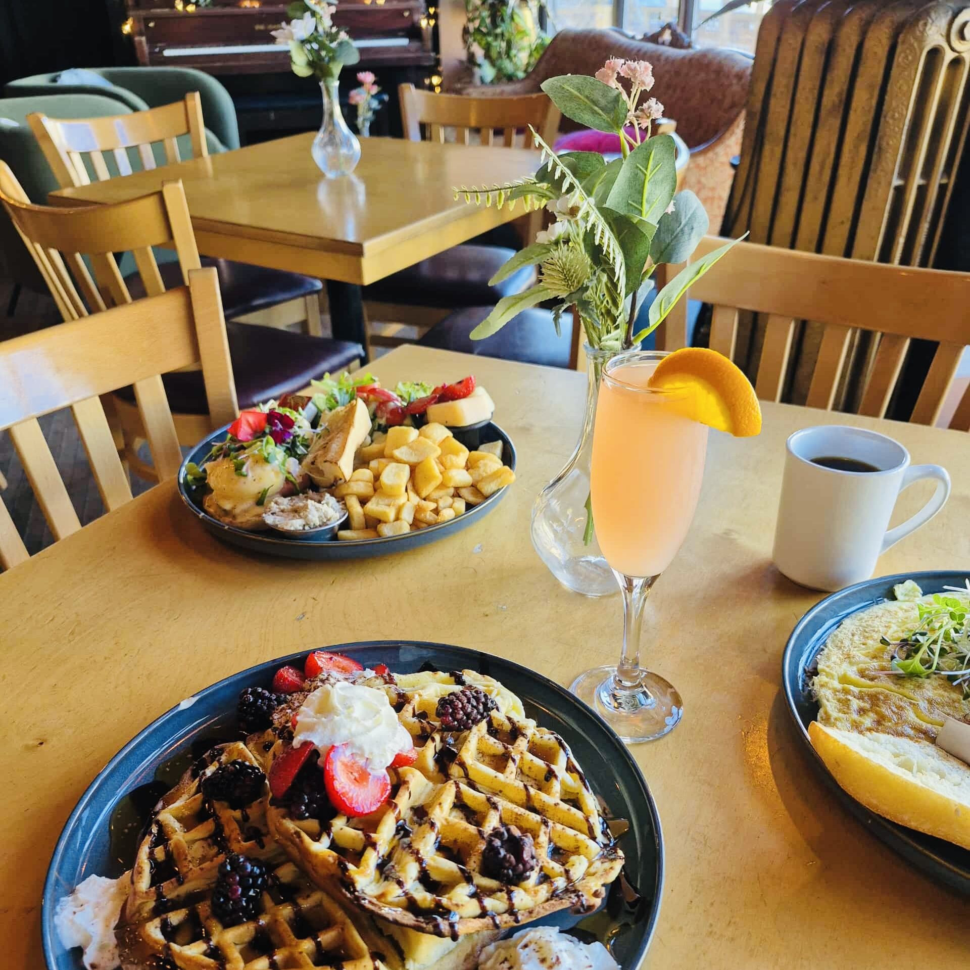 Bruncher chez Edgar : la nouvelle tradition gourmande du week-end